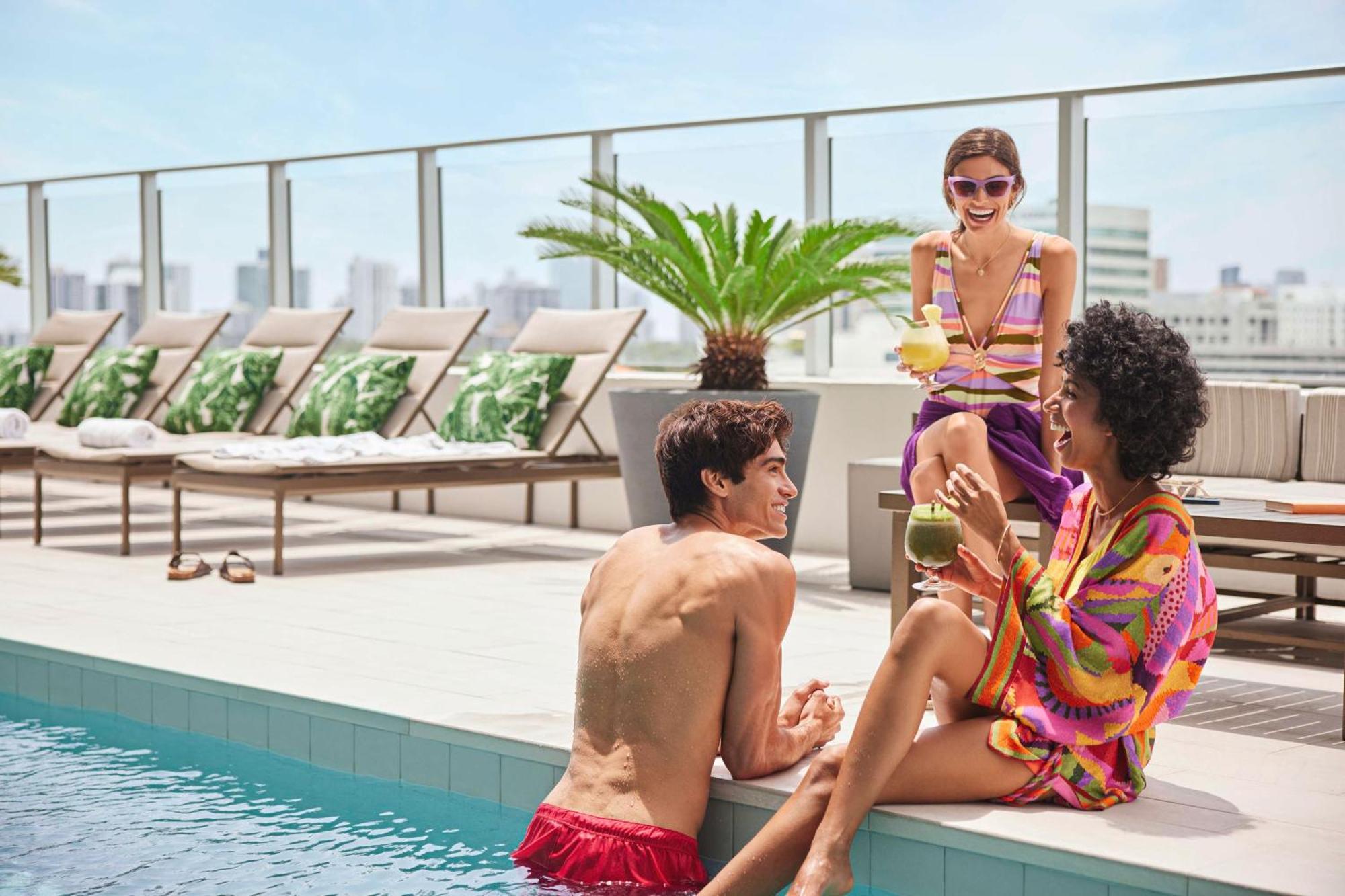 Serena Hotel Aventura Miami, Tapestry Collection By Hilton ภายนอก รูปภาพ
